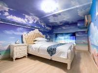 雪域公寓(广州花都融创万达店) - 海洋跃层小复式双床房