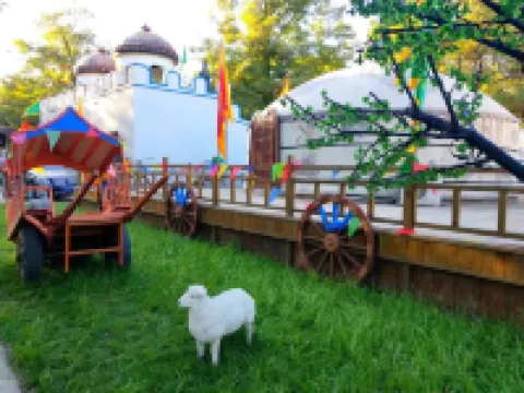 Beijing Xilintala Mongolian Style Resort