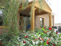 Yanqi Xiangdu Yili Homestay Xiangdu Wine Fort Eco-tourism Scenic Spot 주변 호텔