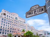 科勒爾蓋布爾斯-科洛納德飯店-傲途格精選 Frost School Of Music附近的飯店