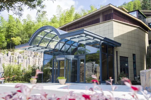 Tonglu Huayi Garden Villa