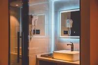 Yihe Boutique Apartment Hotel (Zhenjiang Baolong Branch) - Condos