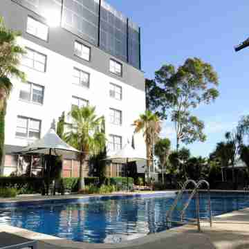 Together Co-Living Melbourne Hotel Exterior