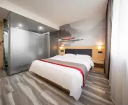 Shangkeyou Hotel (Xiangye Road, Fuyang High Speed Railway Station) Các khách sạn ở Lật Dương