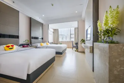 Boutique Holiday Hotel (Beihai RT-Mart High-speed ​​Railway Station) Hotel in zona Beihai Administration College