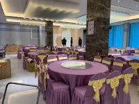 Mountains & Rivers Hotel Hotels in Luoyuan County