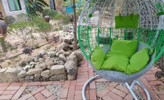 Xuwen Antarctic Village Small Conch Courtyard Homestay