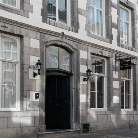 Boutique Hotel Sint Jacob Отели рядом с достопримечательностью «Хегум»