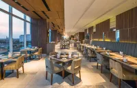 Oakwood Hotel & Residence Surabaya - sarapan