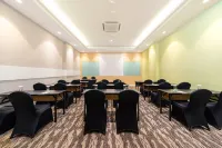Zest Hotel Harbour Bay Batam