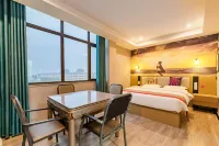 Junyi Chain Hotel (Shangshui No.2 Senior High School South Gate) Hotel di Shangshui County