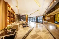 Park Lane Yiju Hotel (Taishan Commercial City Qiaohu Road)