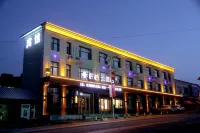 Homeinn Pebble Hotel (Changchun Longjia Airport Railway Station) - navetta aeroportuale
