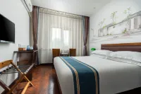 Nostalgia Hotel (Beijing Guozijian Gui Street Store) Hotels in Beijing