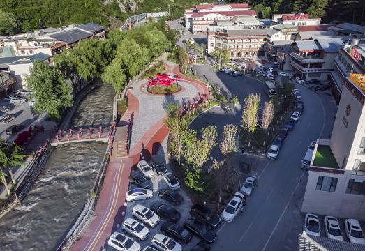 포시즌 페어리 테일 호텔 외관