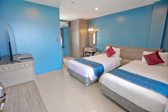 ห้องซูพีเรียร์ เตียงใหญ่ 1 เตียงหรือเตียงเดี่ยว 2 เตียง