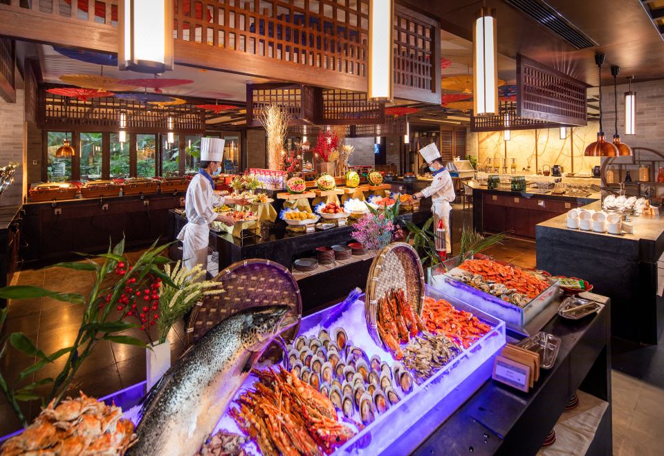 2. 나라다 리조트 ..