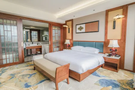 Tailanna Hotel Отели в г. Менлянь