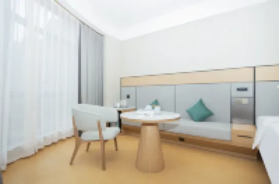 JI Hotel (Luzhou Bubugao Plaza)