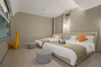 Private Enjoy Travel Hotel (Jiuzhaigou Scenic Area)