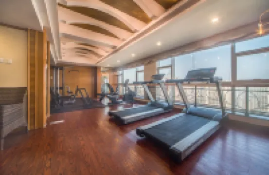 海口鑫源溫泉大酒店（騎樓老街日月廣場免稅店）