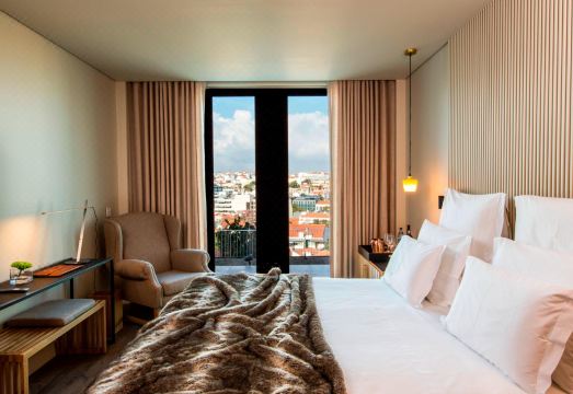 메모 프린시페 리얼