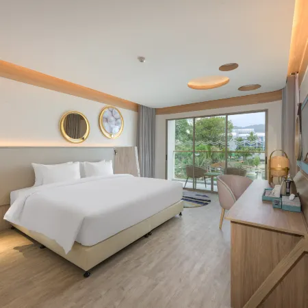 Andaman Embrace Patong