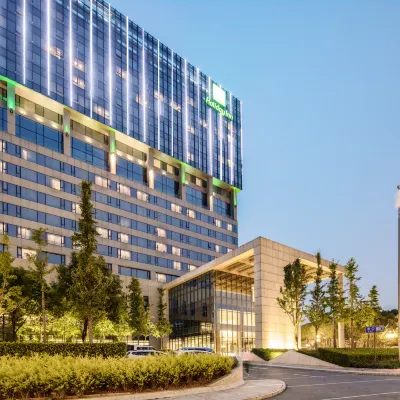 Holiday Inn SHANGHAI HONGQIAO WEST by IHG Hotels near Shanghai Outlets