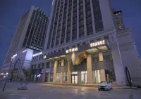 Orange Hotel (Changchun Dongfang Square Metro Station) Các khách sạn gần Sân bay quốc tế Long Gia