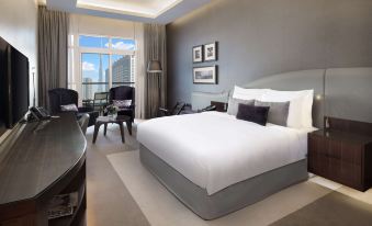 Radisson Blu Hotel, Dubai Waterfront