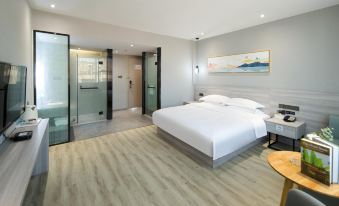 Floral Hotel· jia Lu Hotel (Xianren Mountain Park Store of Fangchenggang)