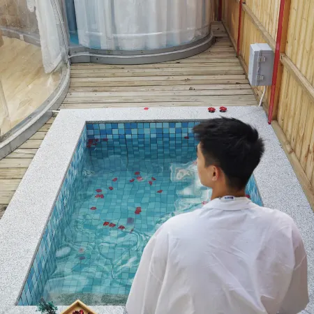 Nandanshan Stars Retreats