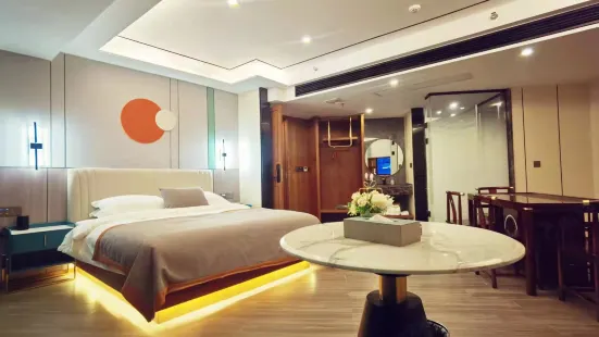 Huanghua International Hotel, Shanghai