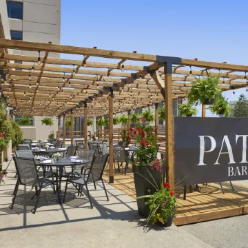 Sheraton Parkway Toronto North Hotel & Suites Отели рядом с достопримечательностью «Норт-Йорк»