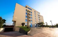 Amara飯店和SPA Durres Amphitheatre附近的飯店