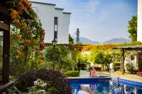 Shuiyun Jingshe Hot Spring Hotel (Xinfeng Meikeng) - Pools