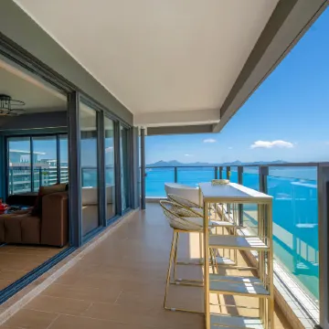 Huizhou China Resources Xiaodao Bay UK Seaview Design Apartment