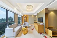 Royal View Hotel Hotellit kohteessa Honghuagang District