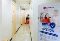 RedDoorz @ El Cuarto SRP Talisay Hotels in Talisay