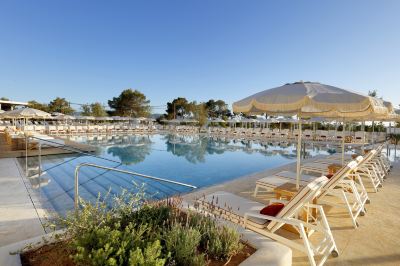 Outdoor Swimming Pool