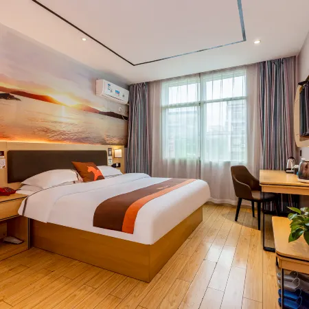 Junyi Hotel