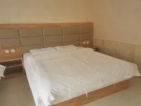 Zhuolin Hotel