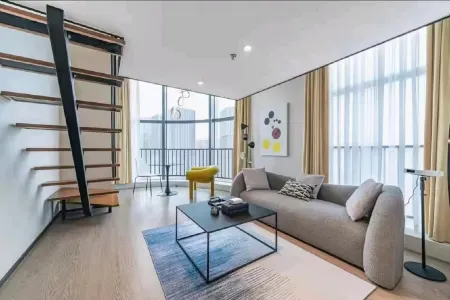 Changchun Nais Loft Hotel Apartment Отели рядом с достопримечательностью «Changchun Guanghua University»