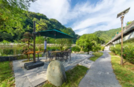 Chuanshangyu Forest Secret Vacation Apartment (Mount Fanjing)