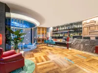 Houhaiyuan Hotel (Beijing Gongwangfu Nanluoguxiang Branch) Hotels near Houhai