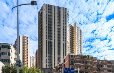 Zhengzhou Lukcy Hotel Отели рядом с достопримечательностью «Zhengzhou Zoological Garden»