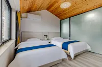 Taotanyuan Homestay (Taohuatan Scenic Area Branch)