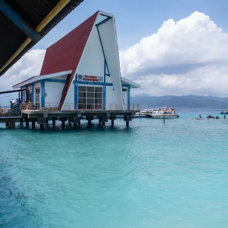 Kidi's Lodge Gilitrawangan Отели рядом с достопримечательностью «Гили Траванган»