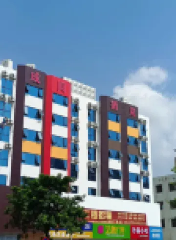 Zhuhai Chengtong Hotel (Sanzao Chinatown Branch) Hotel berhampiran Airport Passenger Transport Terminal