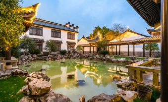 Rezen Retreat(Shanghai Sanjia Xintiandi Tourism Resort)